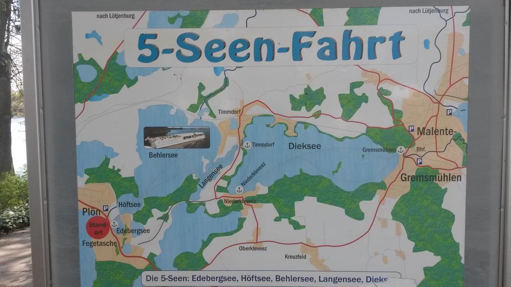 Ploen - Traumhafter Seeblick ภายนอก รูปภาพ